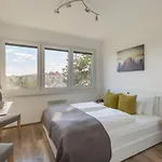 Pauzo Balaton Aparthotel