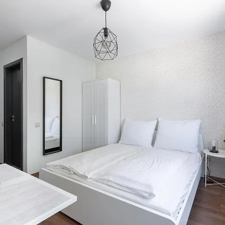 Pauzo Balaton 4*
