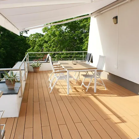 Pauzo Balaton 4* Balatonföldvár