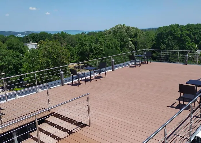 Aparthotel Pauzo Balaton