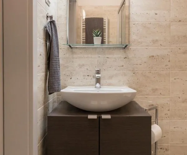 Aparthotel Pauzo Balaton 4*