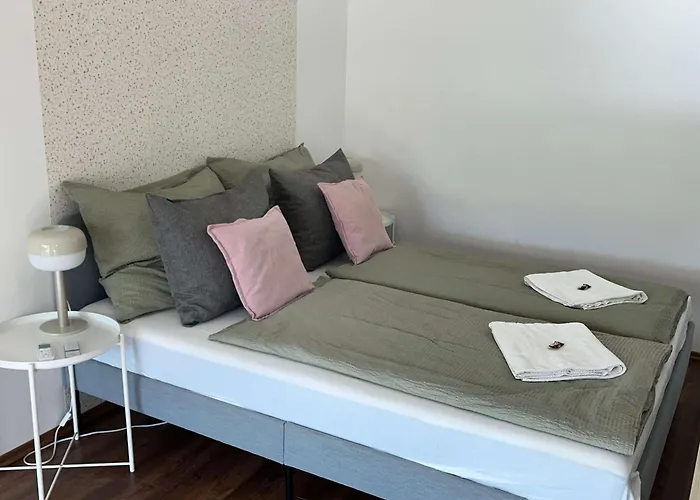 Pauzo Balaton Aparthotel